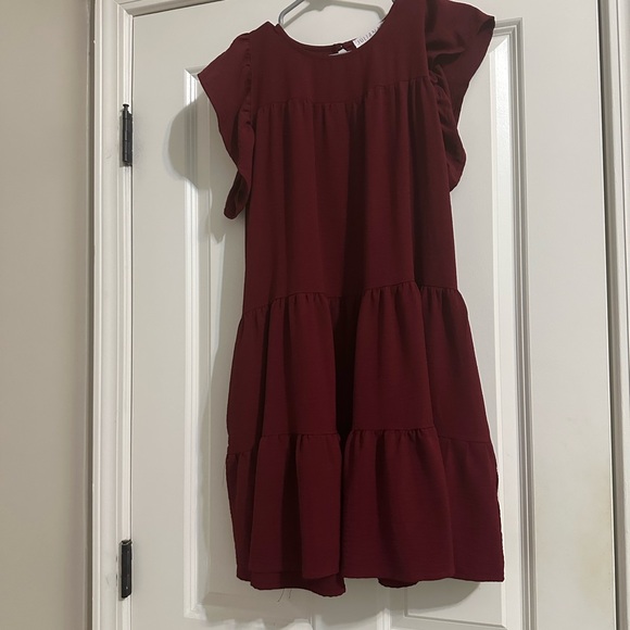 Elegant Burgundy Women’s Dress - Picture 1 of 3
